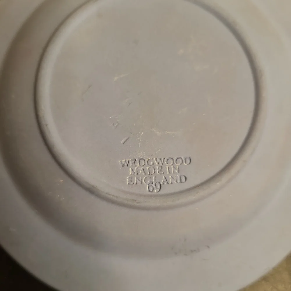 Vintage Wedgwood Porcelain Trinket Dish 4.5"  #1 - Picture 7 of 7
